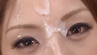 Sperm, masum yüzüne sızıyor.